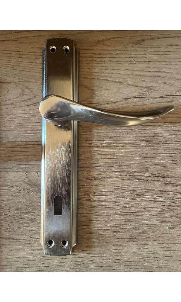 Bersa Yapı Yaprak Aynalı Oda Kapı Kolu Nikel Saten 1 Takım