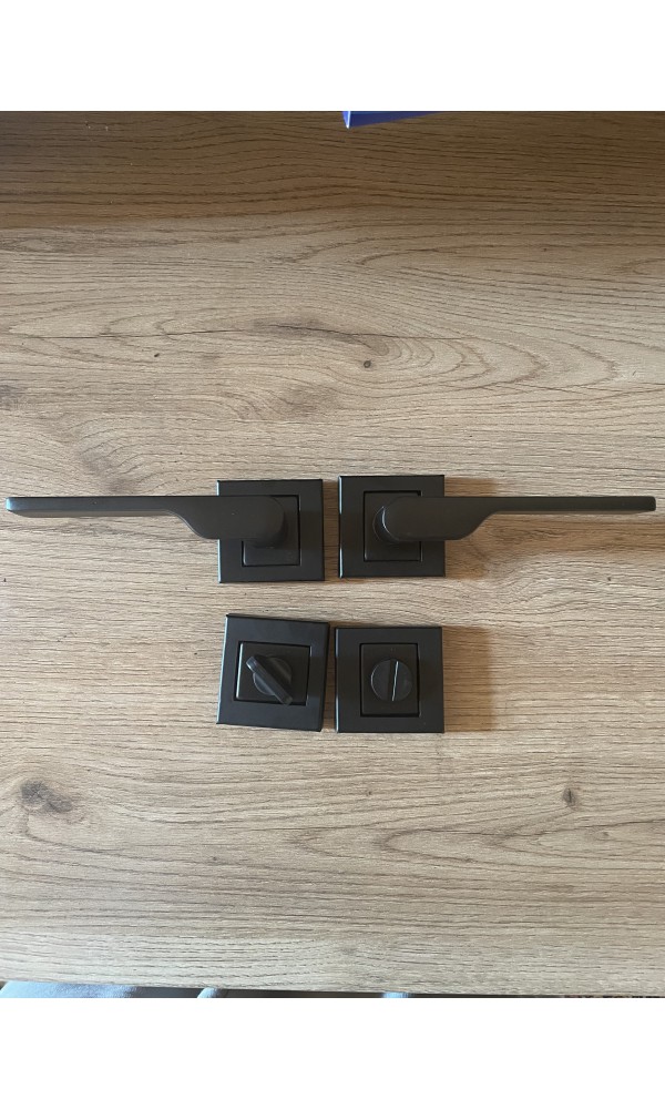 Bersa Yapı Veroni Sac Kare Rozetli Wc Kapı Kolu Siyah 1 Takım