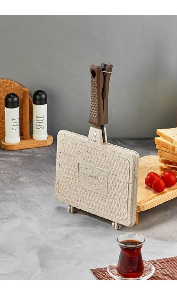 İnci Döküm Ocak Üstü El Tost Makinesi - Krem